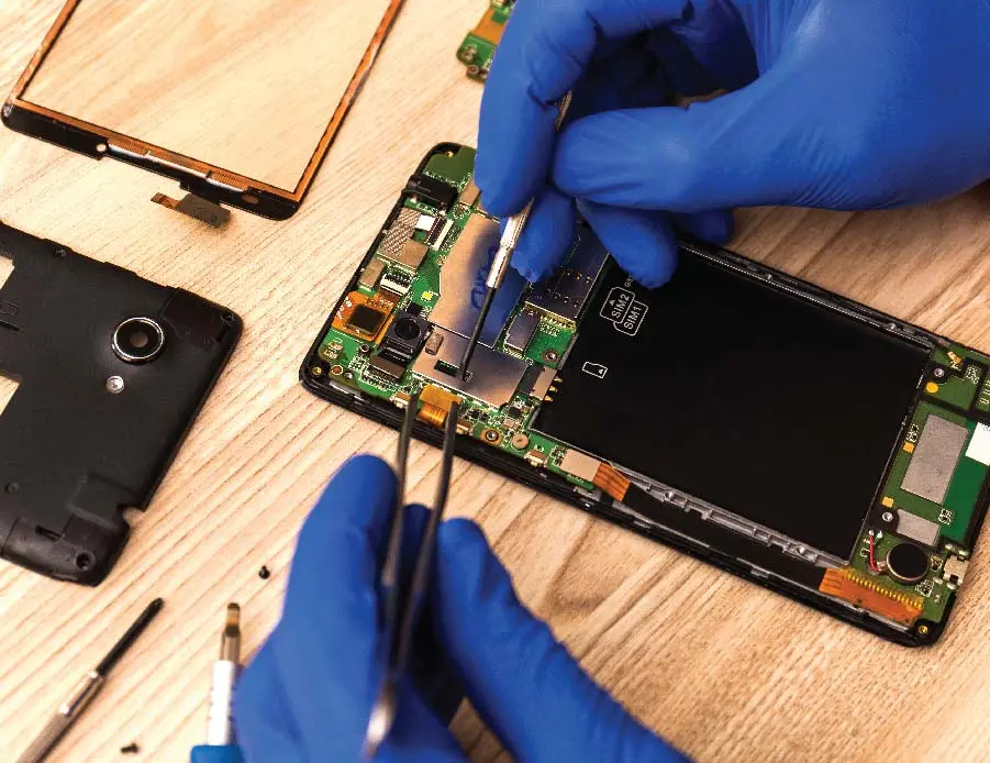 How To Repair a Cracked iPhone Camera Lens?