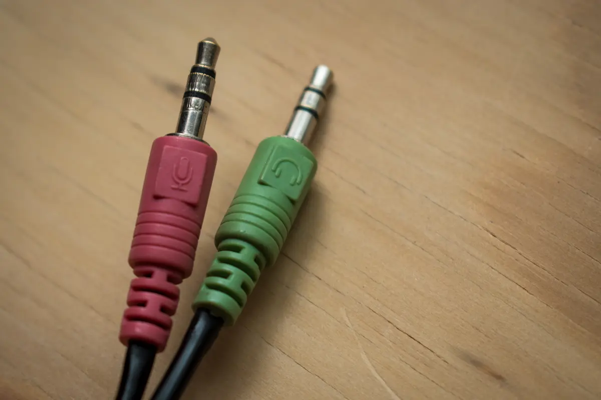 How Do You Fix a Headphone Jack?